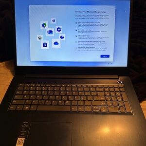 Lenovo IdeaPad 3 i5